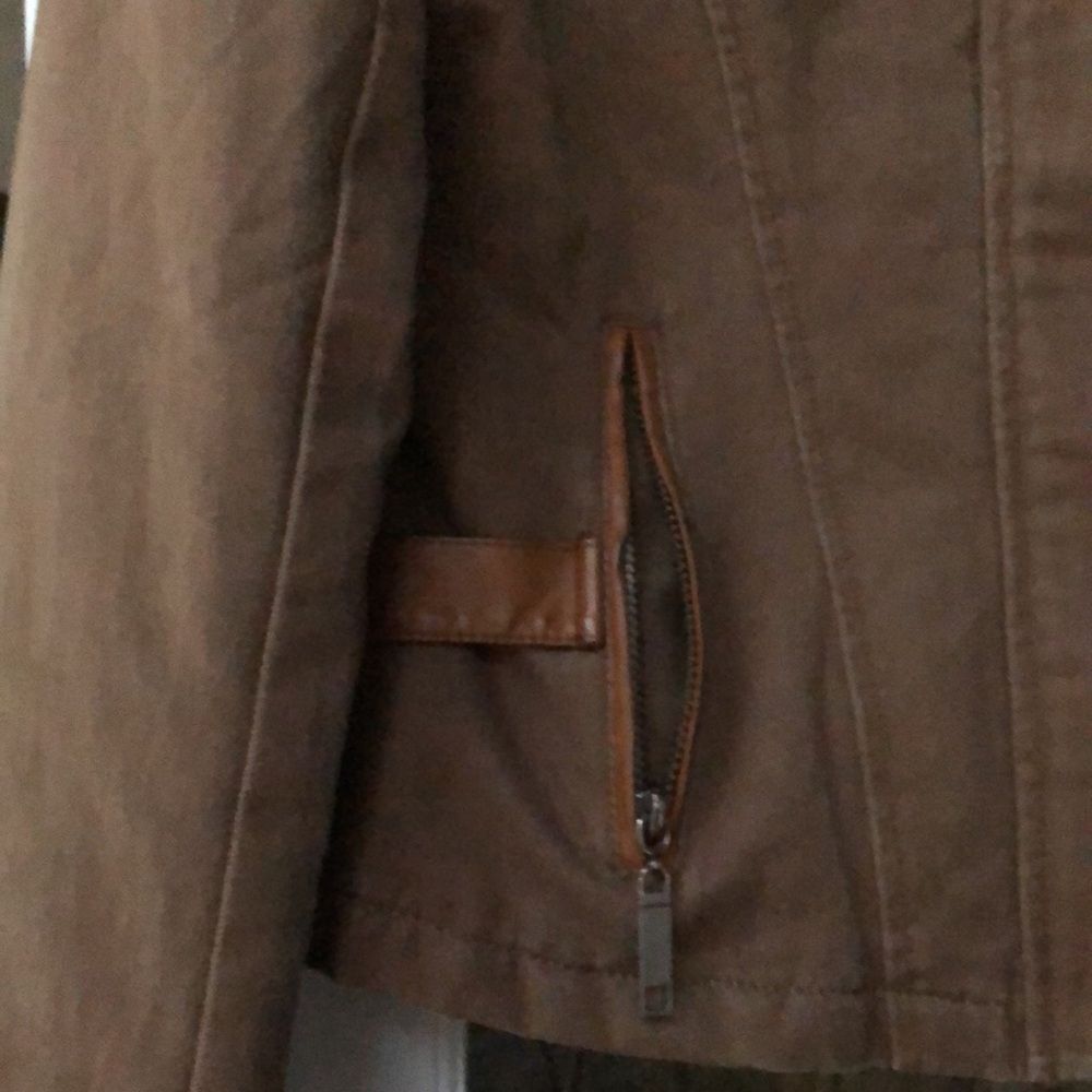 Jacket - Picture 3 of 9